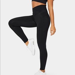 Bundle of Halara Leggings & Pants BNWOT